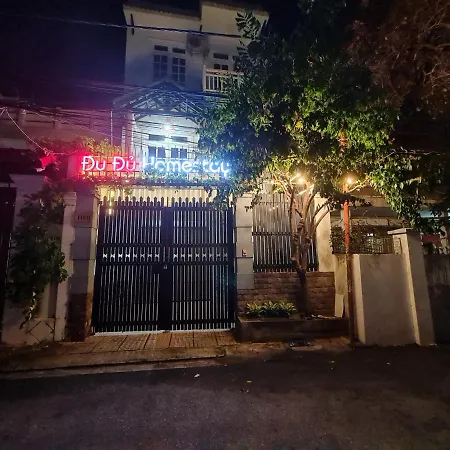 Du Du Homestay